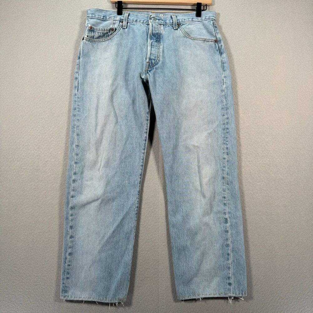 Vintage Levis 501 Jeans Mens 36x27‎ Blue Straight Leg Light Wash Raw Hems 90s